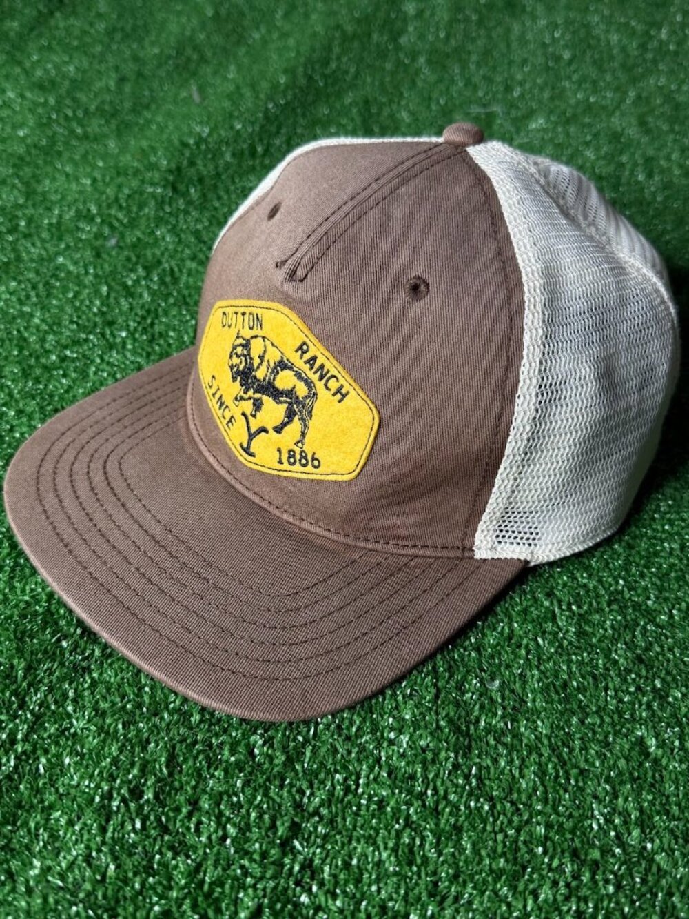 Yellowstone Dutton Ranch Buffalo Walk Trucker Hat Brown Mesh Strapback Cap OSFM